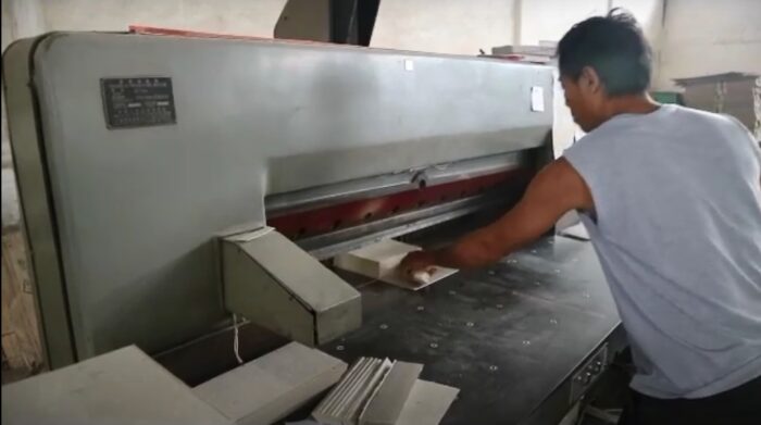Fasilitas produksi modern di penerbit Alquran Gema Risalah