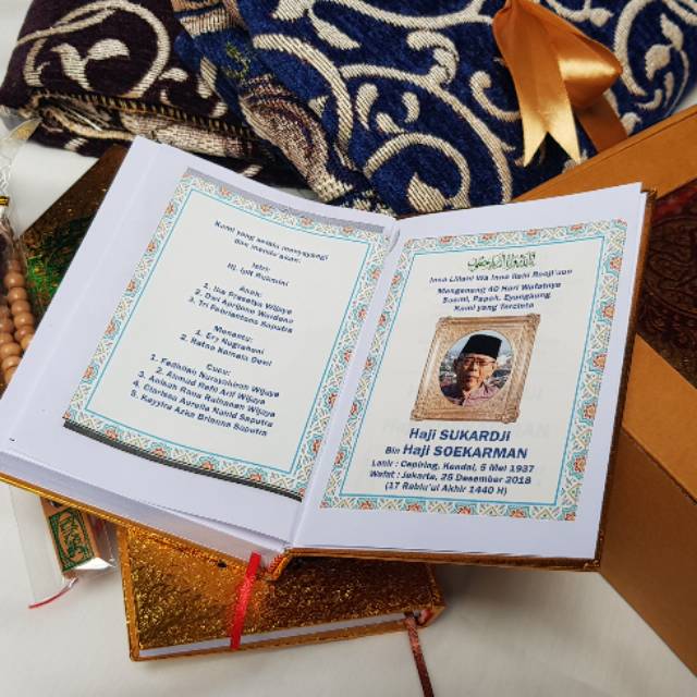 Cetak Al Quran Untuk 40 Hari
