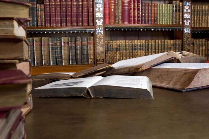 fungsi hadist terhadap alquran