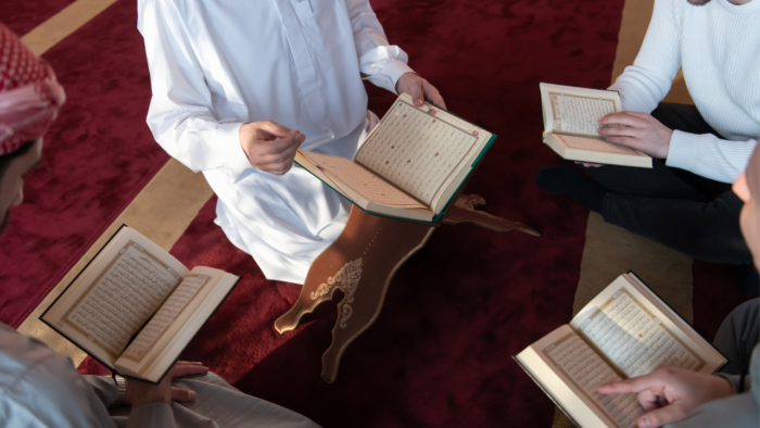 wakaf alquran untuk sekolah dan pesantren